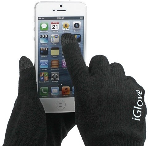 Перчатки iGlove отличное решение для зимы, они не повредят экран и позволят оставаться Вашим рукам в тепле.